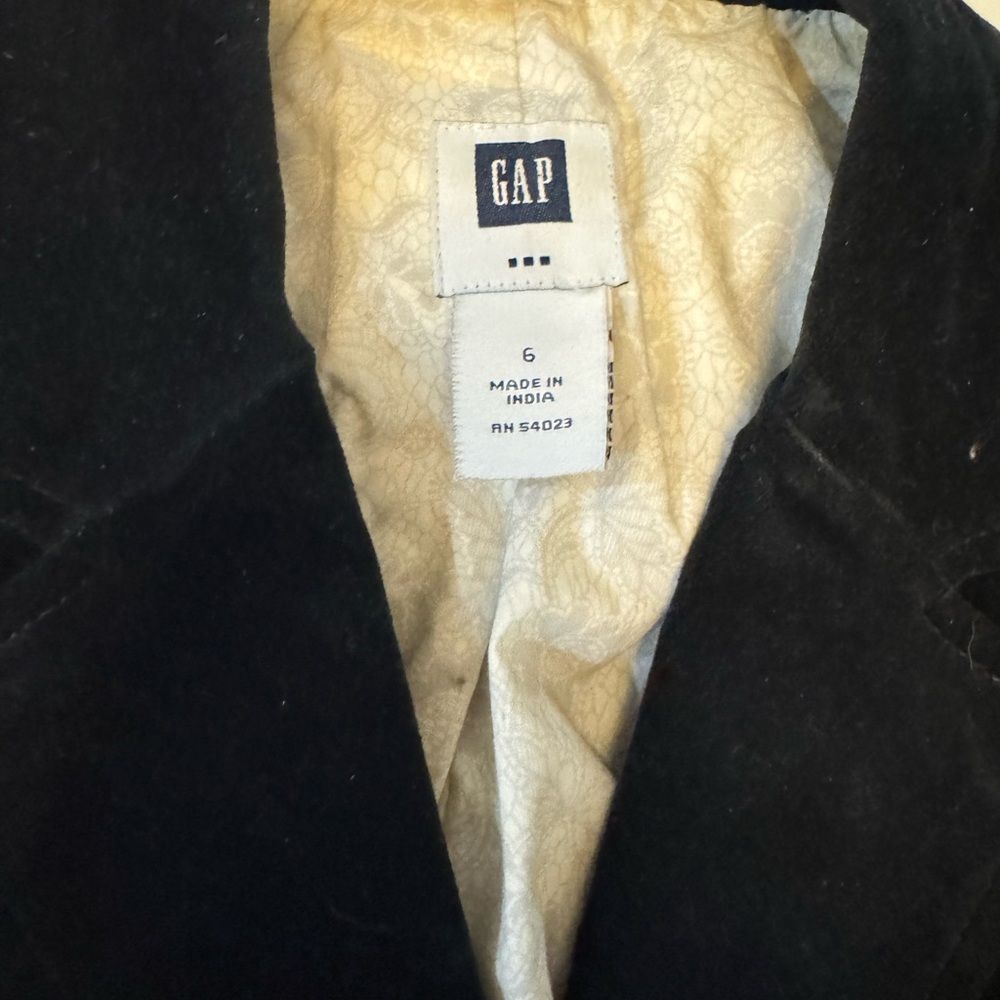 GAP Black Blazer